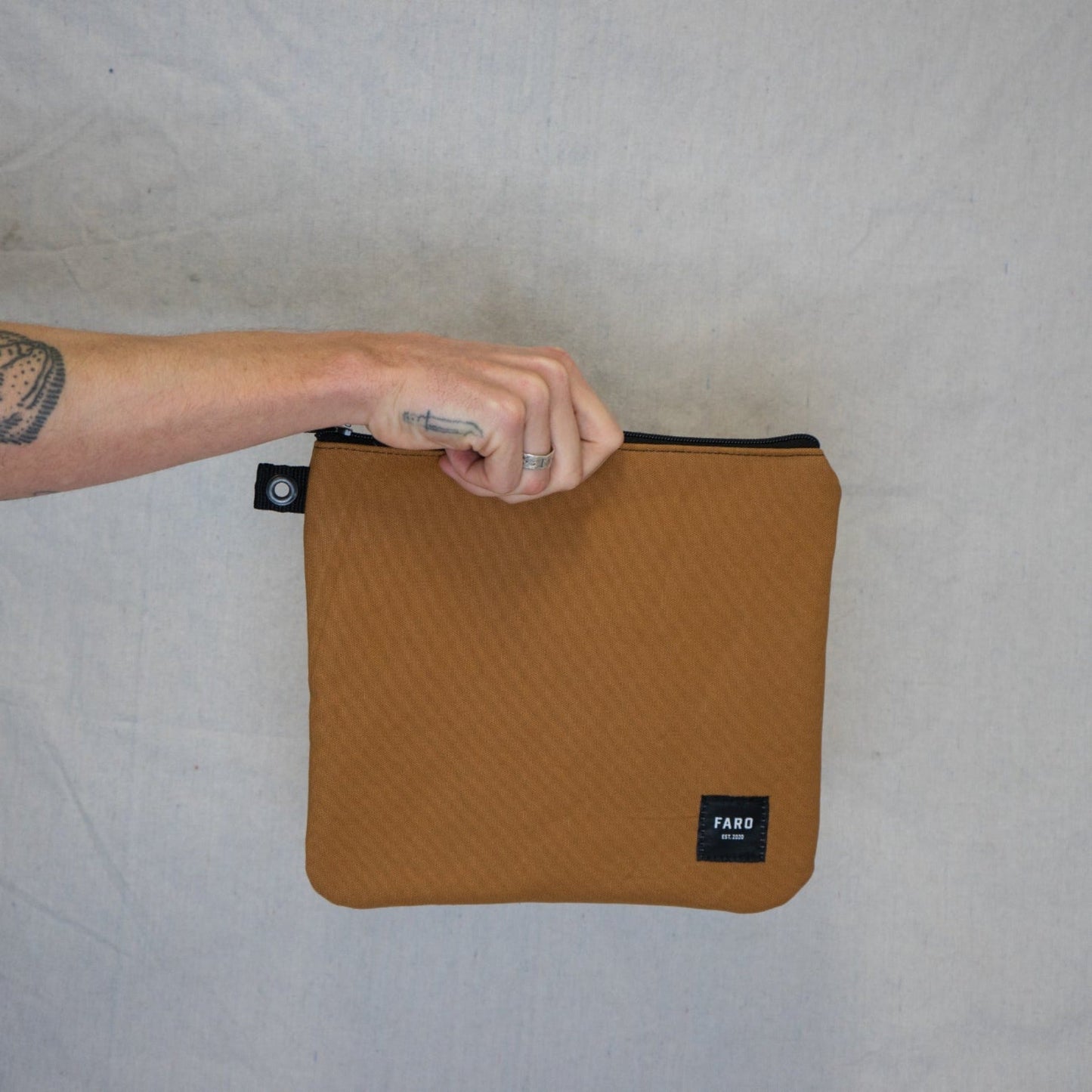 TRAVELER FIN WALLET